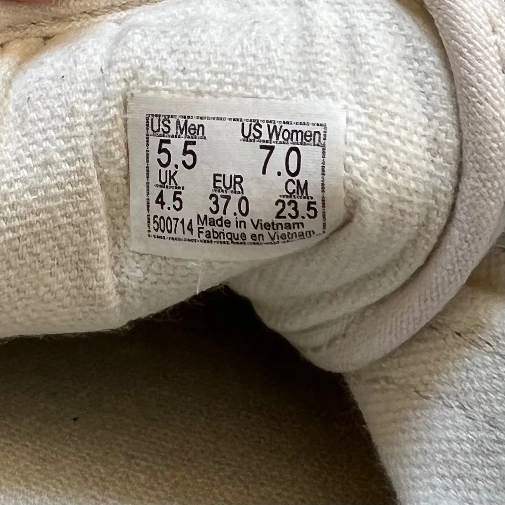 Vans Old Skool‎ Low Top Sneakers Cream Tan Suede Canvas Retro Men 5.5 Women 7